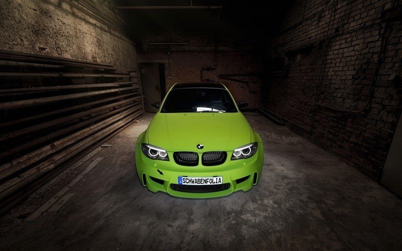 BMW 1 M Coupe carbon vert photo wallpaper