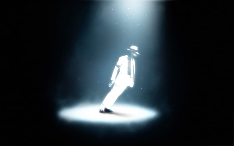 Michael Jackson costume blanc