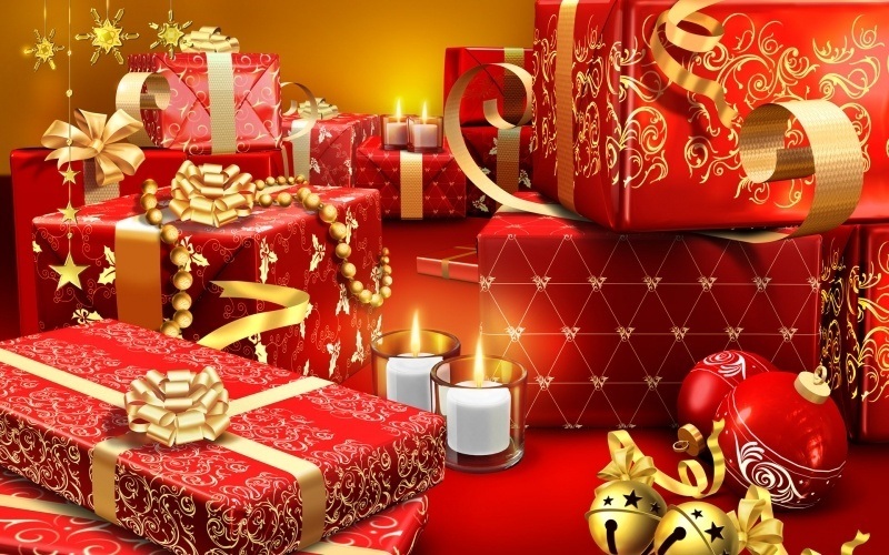 Fond d'écran HD fête Noël paquet cadeau rouge ruban doré wallpaper gratuit télécharger pour PC smartphone tablette