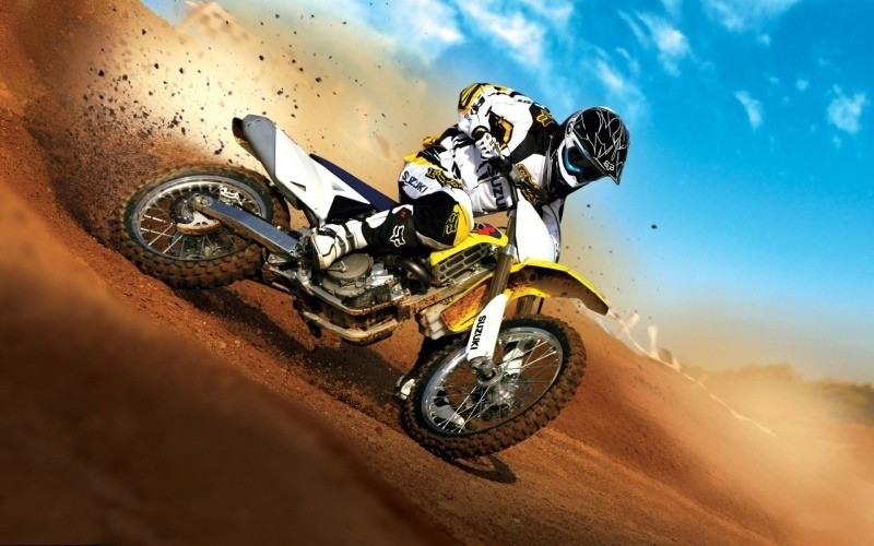 Moto Suzuki motocross