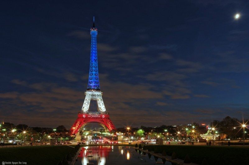 France Paris tour Eiffel bleu blanc rouge