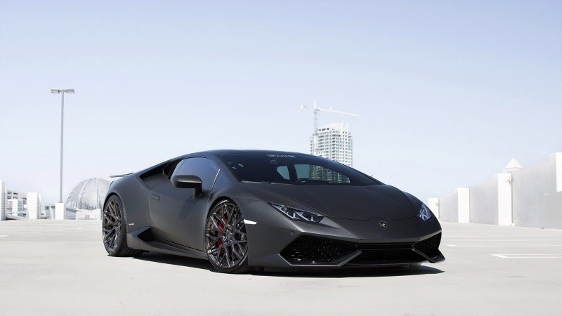Lamborghini Huracan sport noir fond écran