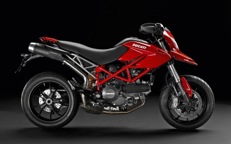 Ducati Hypermotard 796 rouge photo