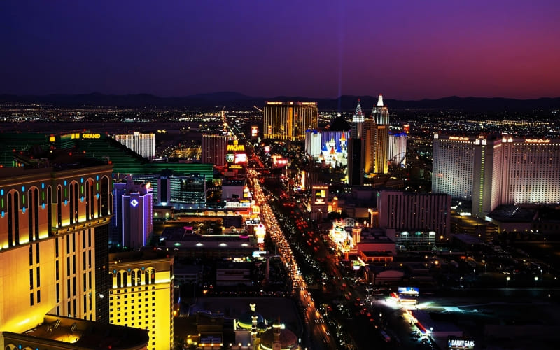 Las Vegas by night wallpaper