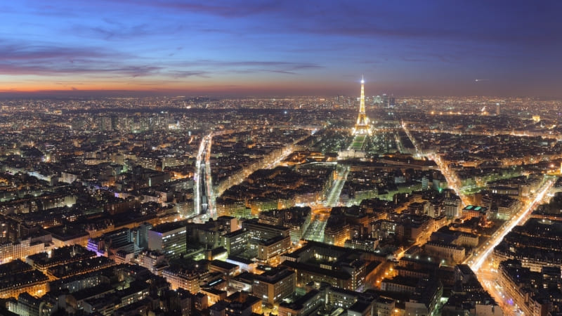 photo Paris France la nuit