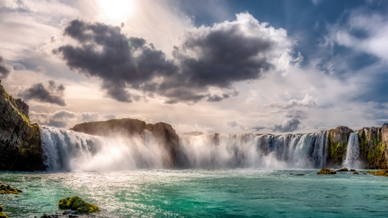 Fond d'écran HD cascade chutes d'eau nuages vapeur paysage nature wallpaper