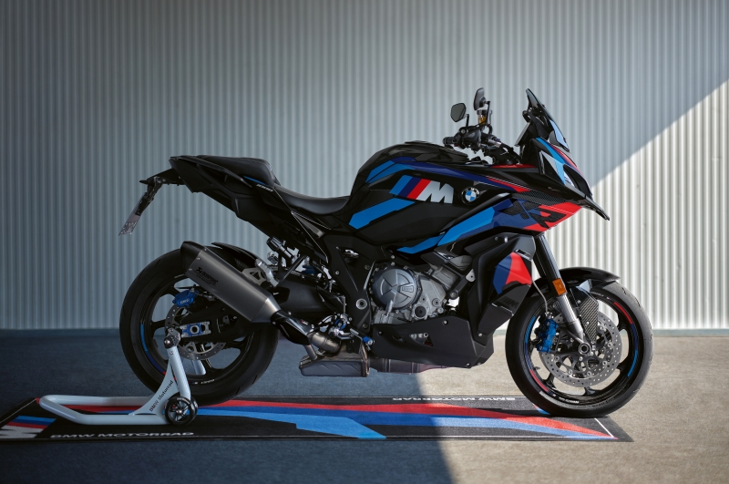 BMW moto M 1000 XR photo 5K